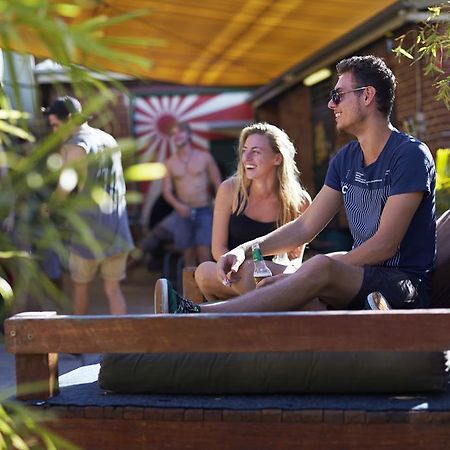Old Fire Station Backpackers Pansiyon Perth Dış mekan fotoğraf